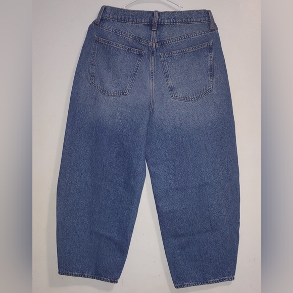 Universal Thread Goods Co 6 Short High Rise Easy Barrel Leg Slim Hip & Thigh NWT - Picture 2 of 16